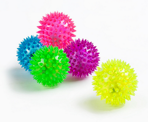 FLASHING SPIKEY BALL