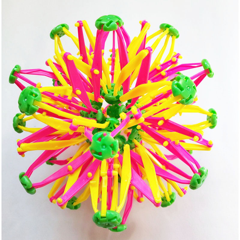 32CM EXPANDBALE BALL WITH OPP BAG WITH STICKER